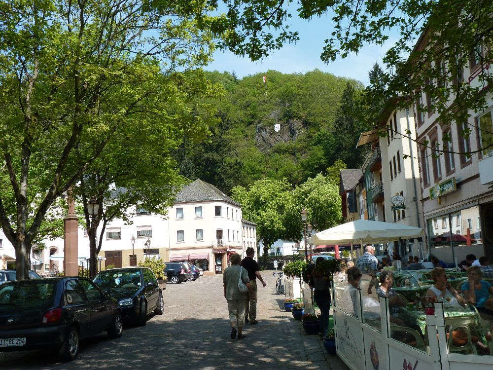 Das Historische Neuerburg in der Eifel - Marktplatz